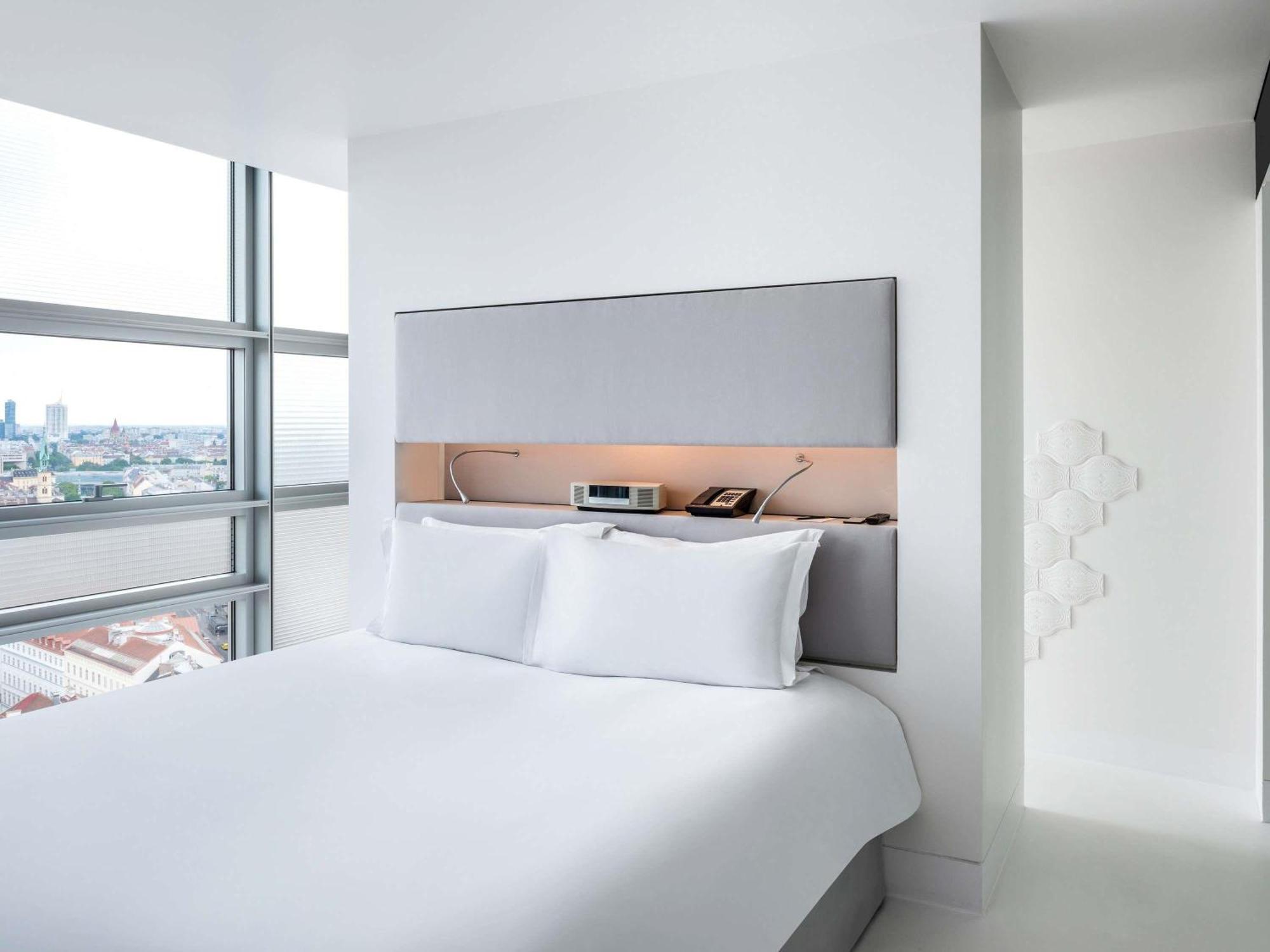 So/ Hotel 5*